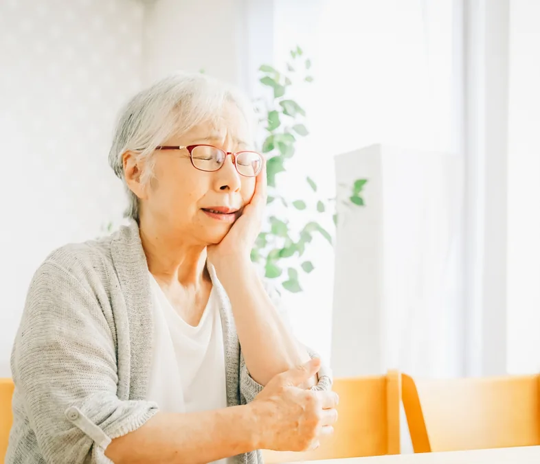 シニア女性（イメージ）